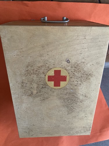 Ddr verband kasten schrank - verband,