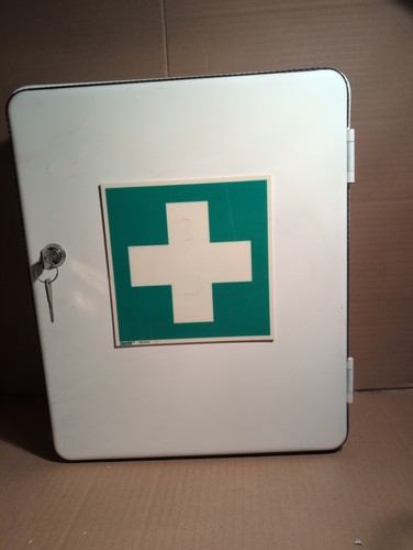 Erste hilfe schrank - schrank, metall